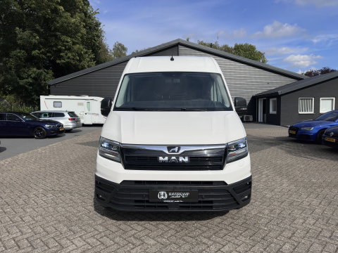 MAN eTGE Basis 36 kWh L3 H3 (2-Fase) {SoH-88%} Aut. *HEATPUMP | NAVI-FULLMAP | AIRCO | CRUISE | CAMERA | HEATED-ERGO-SEATS | PDC | DAB | WIFI | FULL-LED | 3-PERS |  CCS-FASTLOADER*