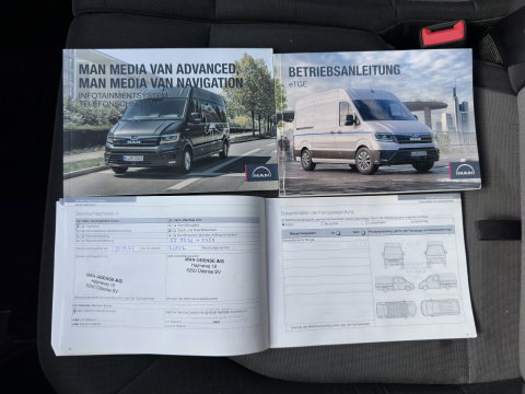 MAN eTGE Basis 36 kWh L3 H3 (2-Fase) {SoH-88%} Aut. *HEATPUMP | NAVI-FULLMAP | AIRCO | CRUISE | CAMERA | HEATED-ERGO-SEATS | PDC | DAB | WIFI | FULL-LED | 3-PERS |  CCS-FASTLOADER*