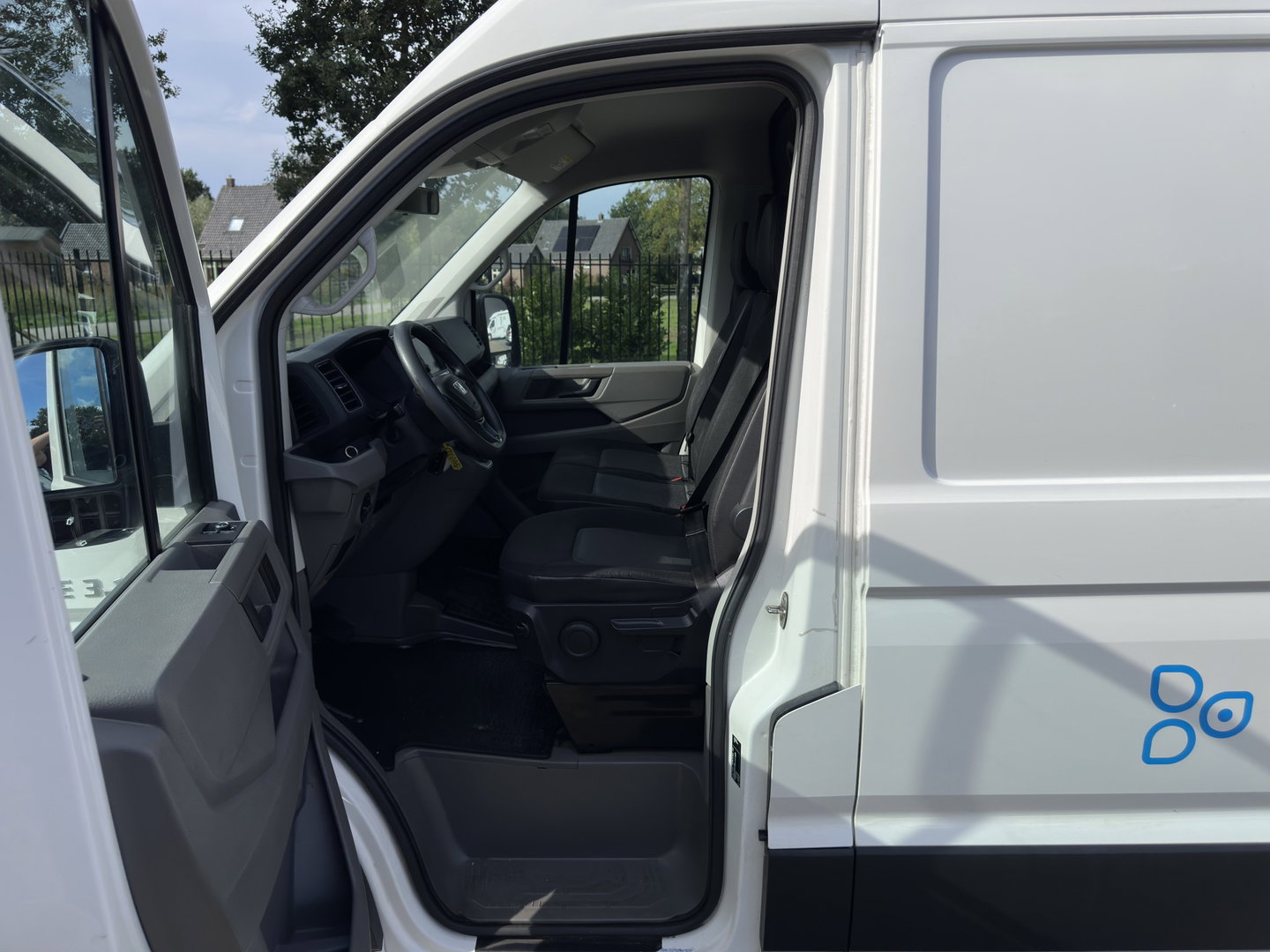 MAN eTGE Basis 36 kWh L3 H3 (2-Fase) {SoH-88%} Aut. *HEATPUMP | NAVI-FULLMAP | AIRCO | CRUISE | CAMERA | HEATED-ERGO-SEATS | PDC | DAB | WIFI | FULL-LED | 3-PERS |  CCS-FASTLOADER*