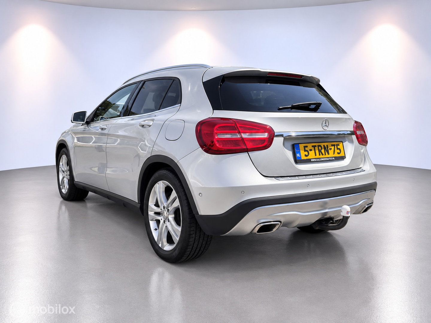 Mercedes-Benz GLA 200 Prestige, Pano, Leer, Trekhaak, NAP!