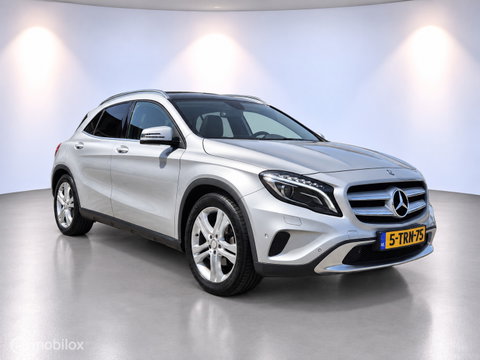 Mercedes-Benz GLA 200 Prestige, Pano, Leer, Trekhaak, NAP!