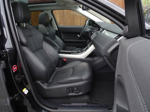 Land Rover Range Rover Evoque 2.0 240PK automaat / SE Dynamic / 2017