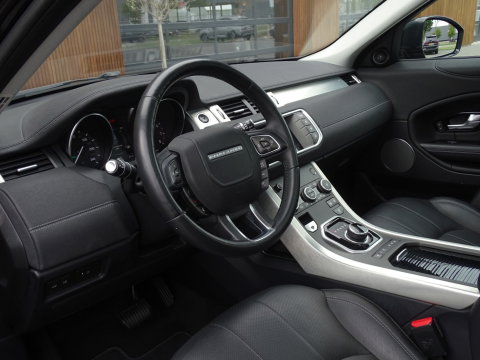 Land Rover Range Rover Evoque 2.0 240PK automaat / SE Dynamic / 2017