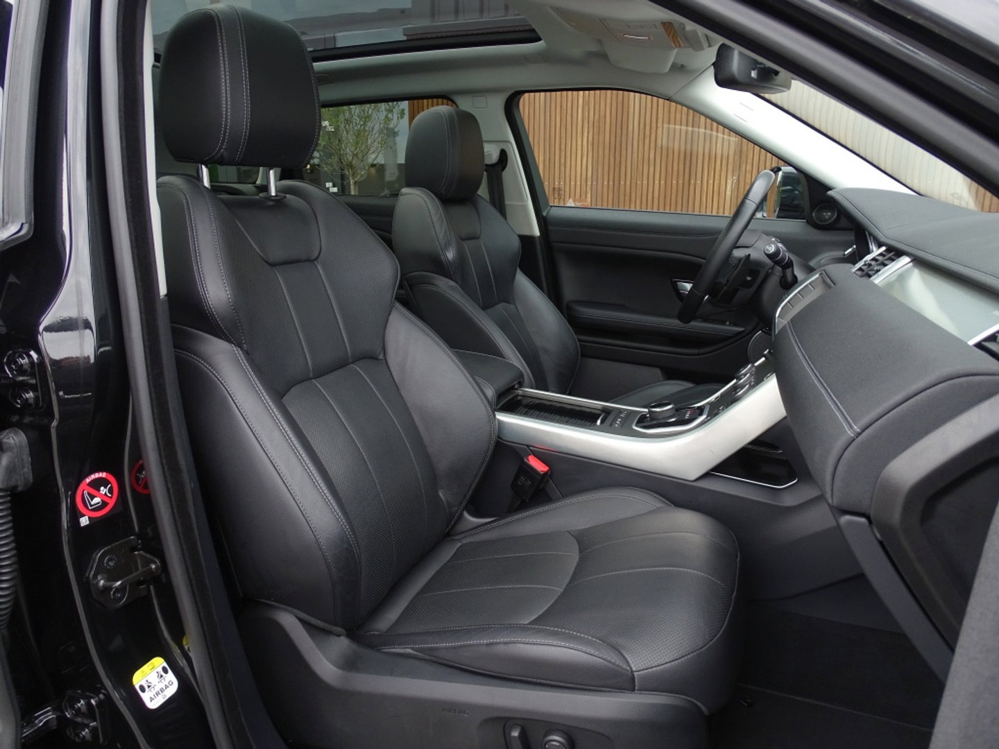 Land Rover Range Rover Evoque 2.0 240PK automaat / SE Dynamic / 2017