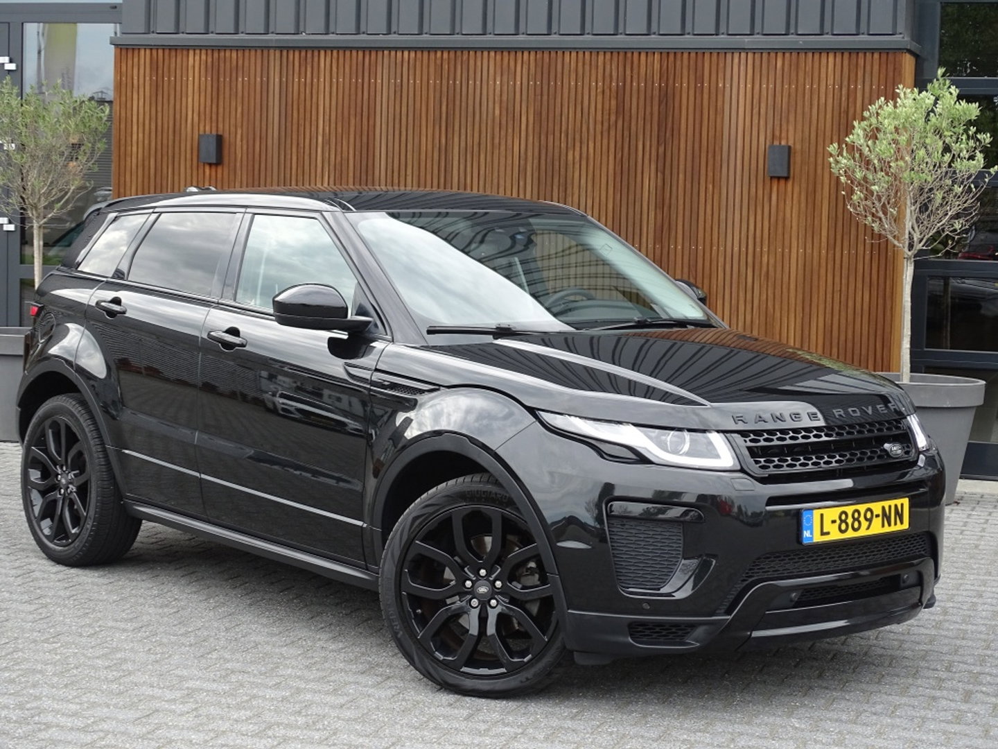 Land Rover Range Rover Evoque 2.0 240PK automaat / SE Dynamic / 2017