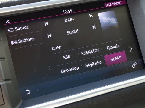 Land Rover Range Rover Evoque 2.0 240PK automaat / SE Dynamic / 2017