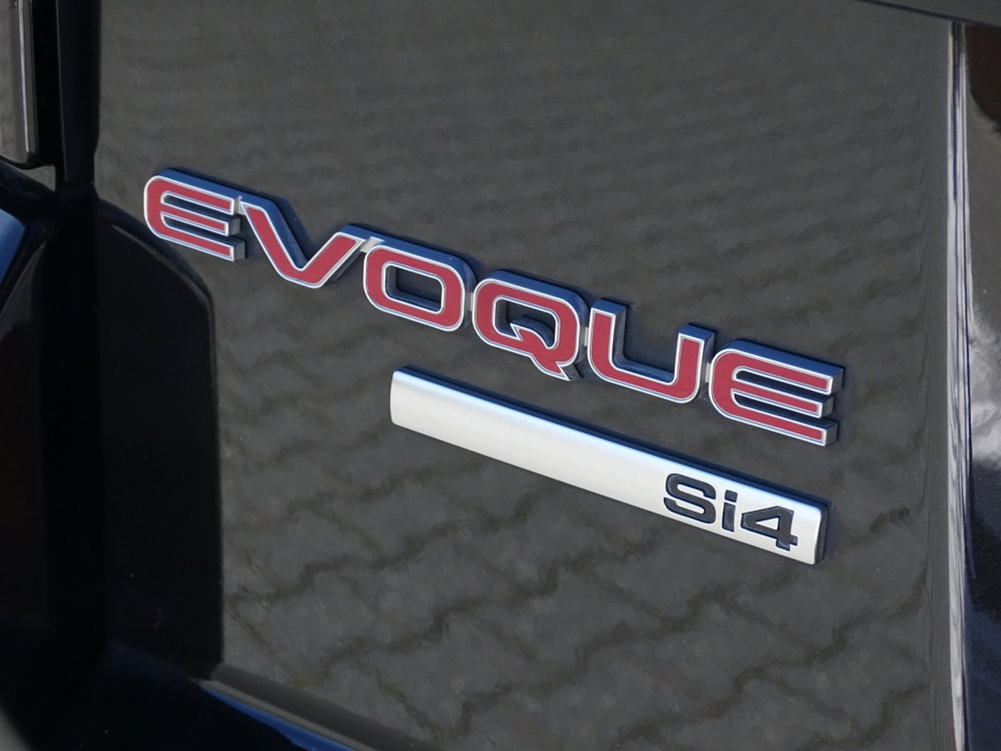 Land Rover Range Rover Evoque 2.0 240PK automaat / SE Dynamic / 2017