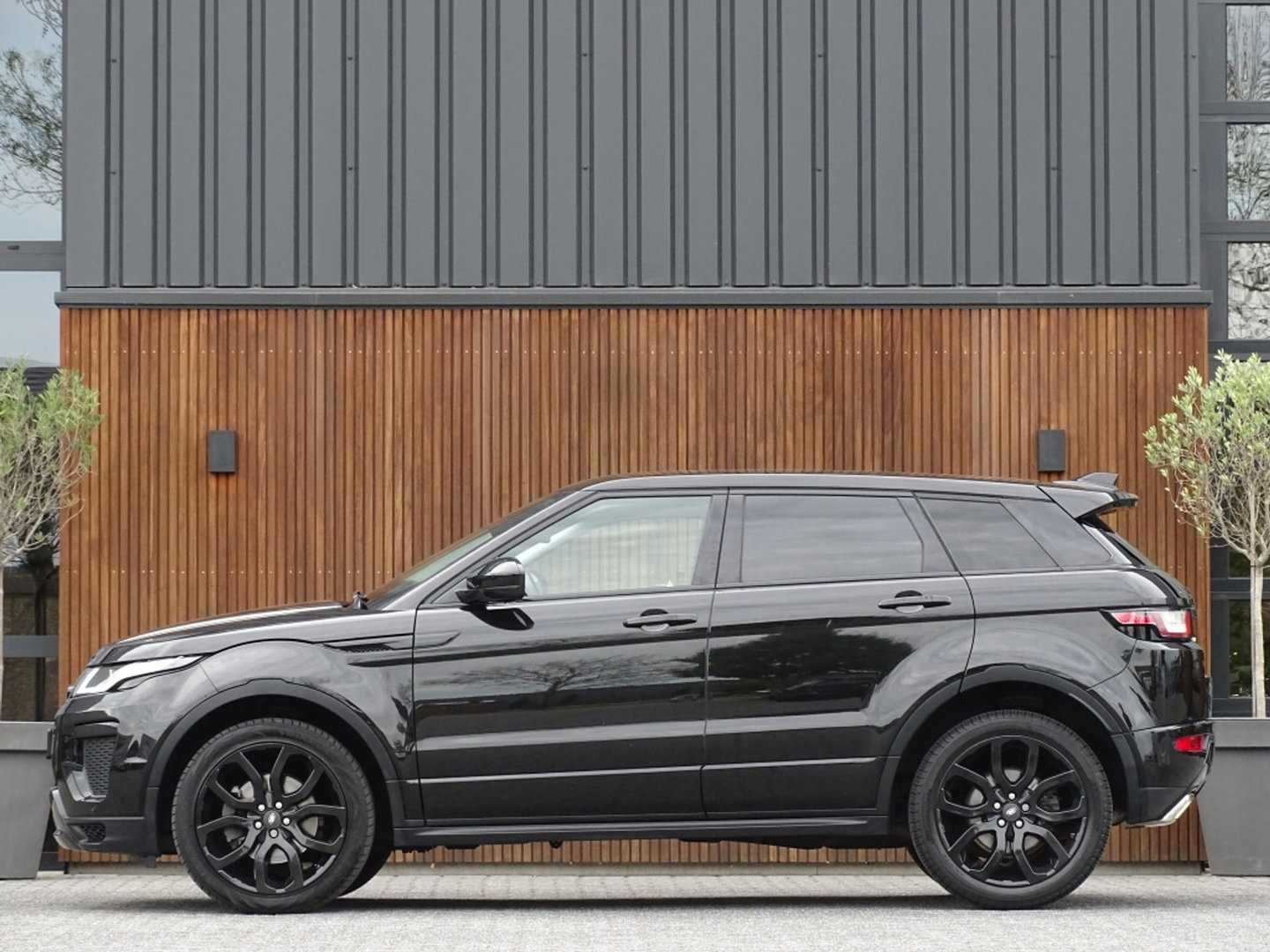 Land Rover Range Rover Evoque 2.0 240PK automaat / SE Dynamic / 2017