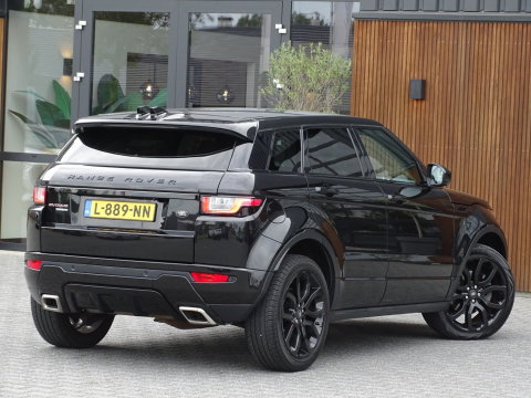 Land Rover Range Rover Evoque 2.0 240PK automaat / SE Dynamic / 2017