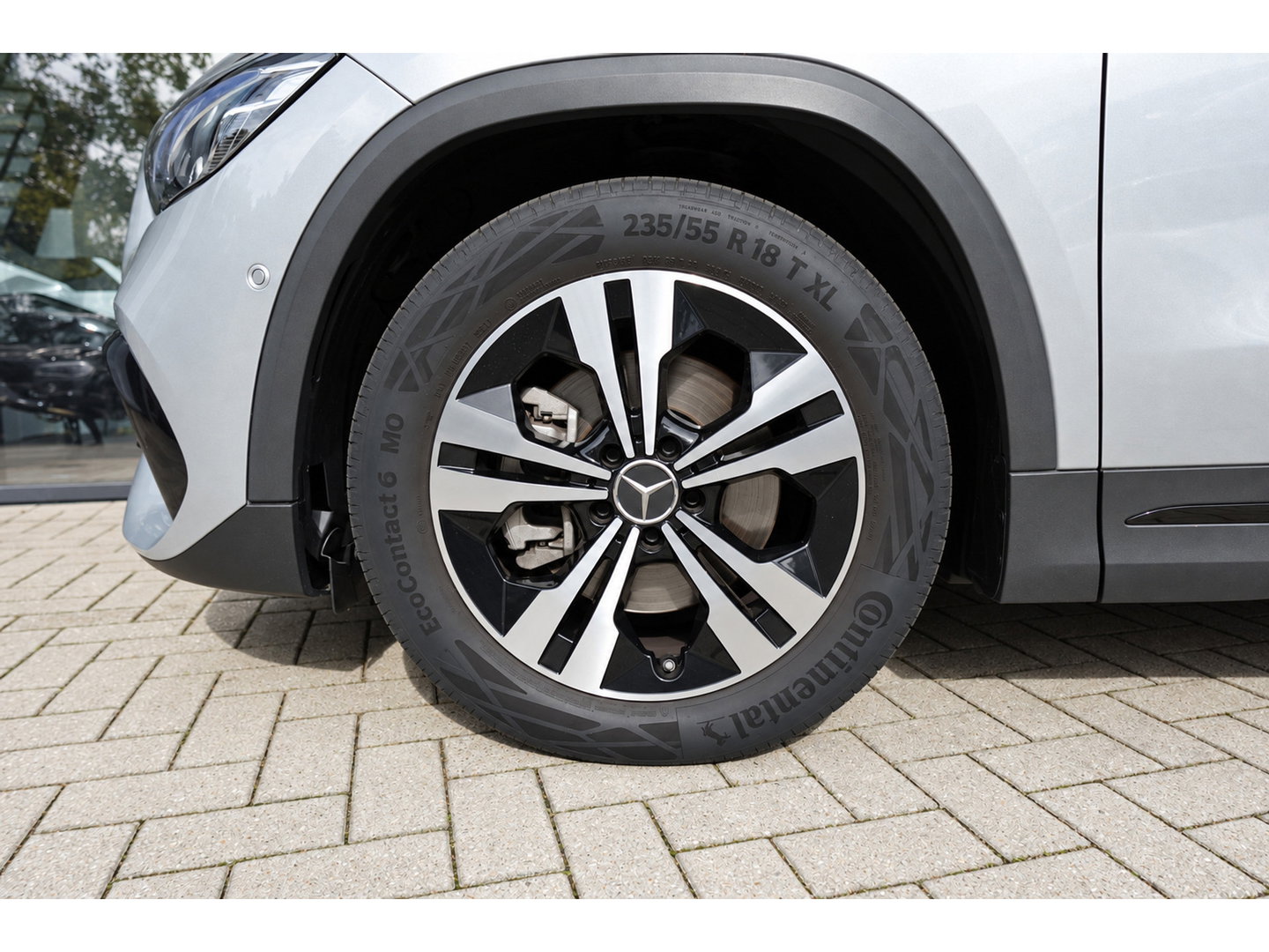 Mercedes-Benz GLA 220 d PANO KEYLESS CAM