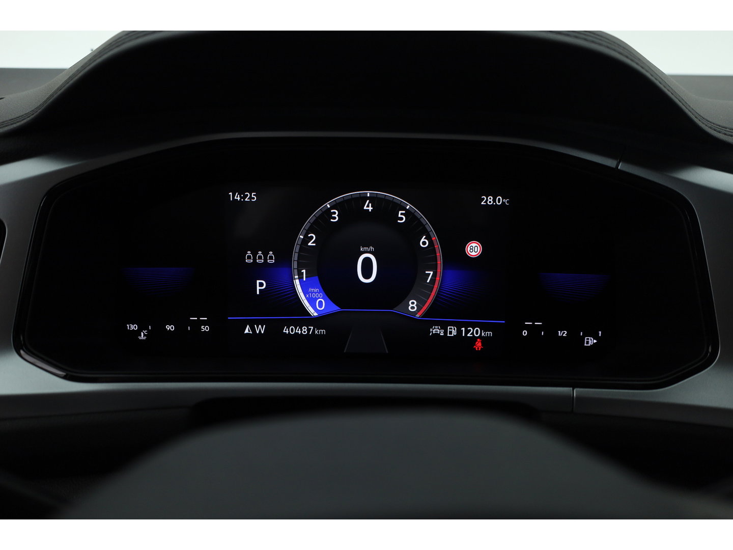 Volkswagen T-Roc 1.5 TSI 150pk DSG | Afn. Trekhaak | Navi | Apple CarPlay | PDC V+A | Stoelverw. | LED | Adapt. Cruise