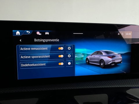 Mercedes-Benz CLA-Klasse AMG 35 4MATIC Pano|Keyless|Dodehoek|Sfeer|Camera