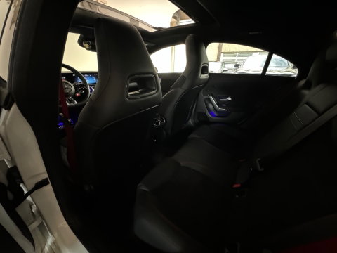 Mercedes-Benz CLA-Klasse AMG 35 4MATIC Pano|Keyless|Dodehoek|Sfeer|Camera