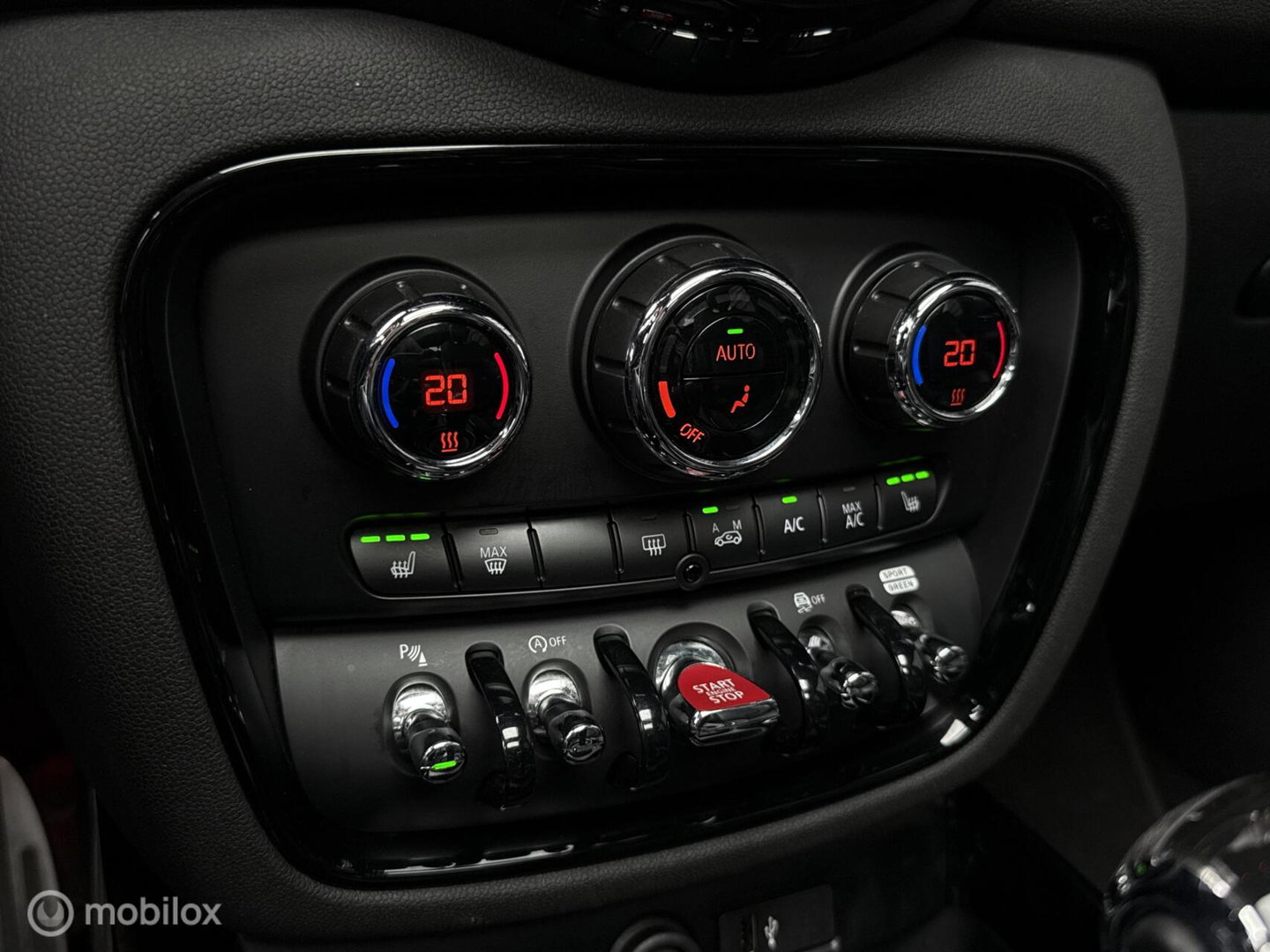 MINI Clubman 2.0 JCW ALL4 Chili| Pano | HUD | Harman Kardon
