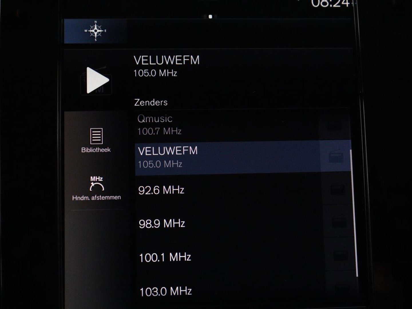 Volvo XC40 1.5 T2 Business Pro | 1e eigenaar | Trekhaak | Carplay | Navigatie | Adaptive cruise | Side Assist | Full LED | Climate control | Keyless | Parkeerhulp | Bluetooth | 19'' lichtmetalen velgen