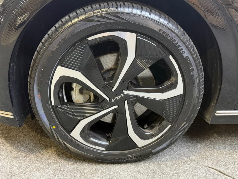 Kia Ev6 Plus Advanced AWD 77.4 kWh, Leder, 20"LM, Pano, adap cruise, stoelverw / koeling