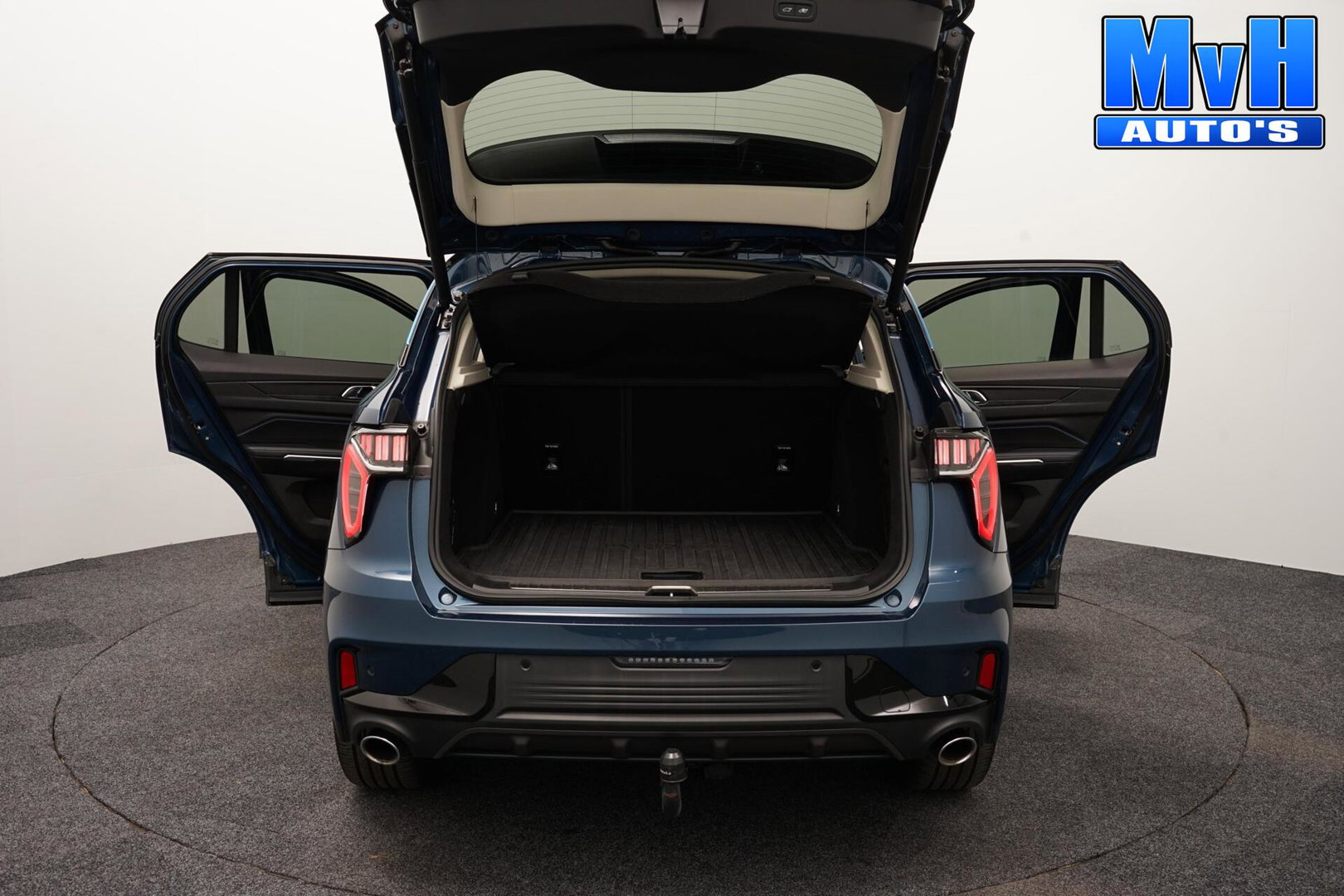 Lynk & Co 01 1.5 PHEV|TREKHAAK|262 PK|360°CAM|PANO|SOH96%