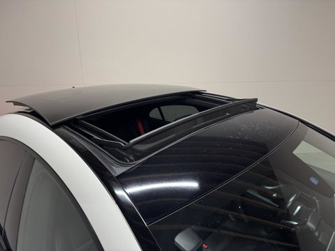 Mercedes-Benz CLA 200 AMG Pano Leer NAVI ACC Camera