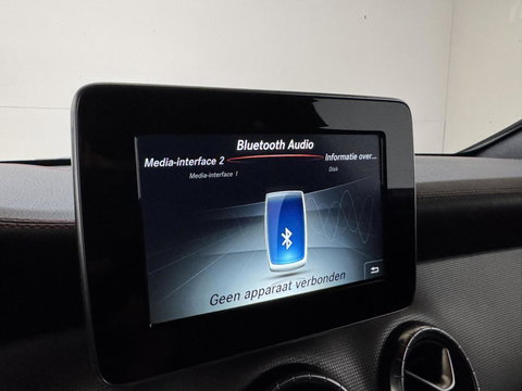 Mercedes-Benz CLA 200 AMG Pano Leer NAVI ACC Camera