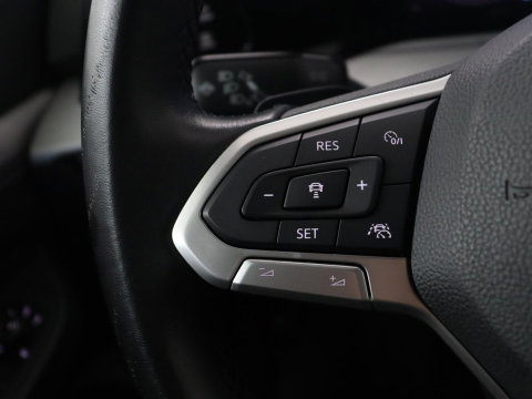 Volkswagen Golf Variant 1.5 eTSI Life Business | Trekhaak | Camera | Stoelverwarming | Apple Carplay |