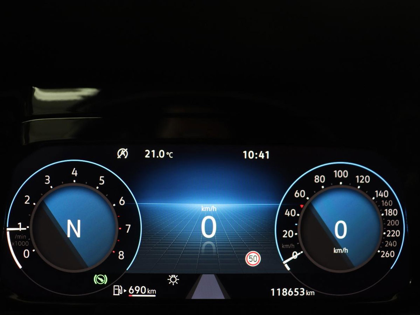 Volkswagen Golf Variant 1.5 eTSI Life Business | Trekhaak | Camera | Stoelverwarming | Apple Carplay |