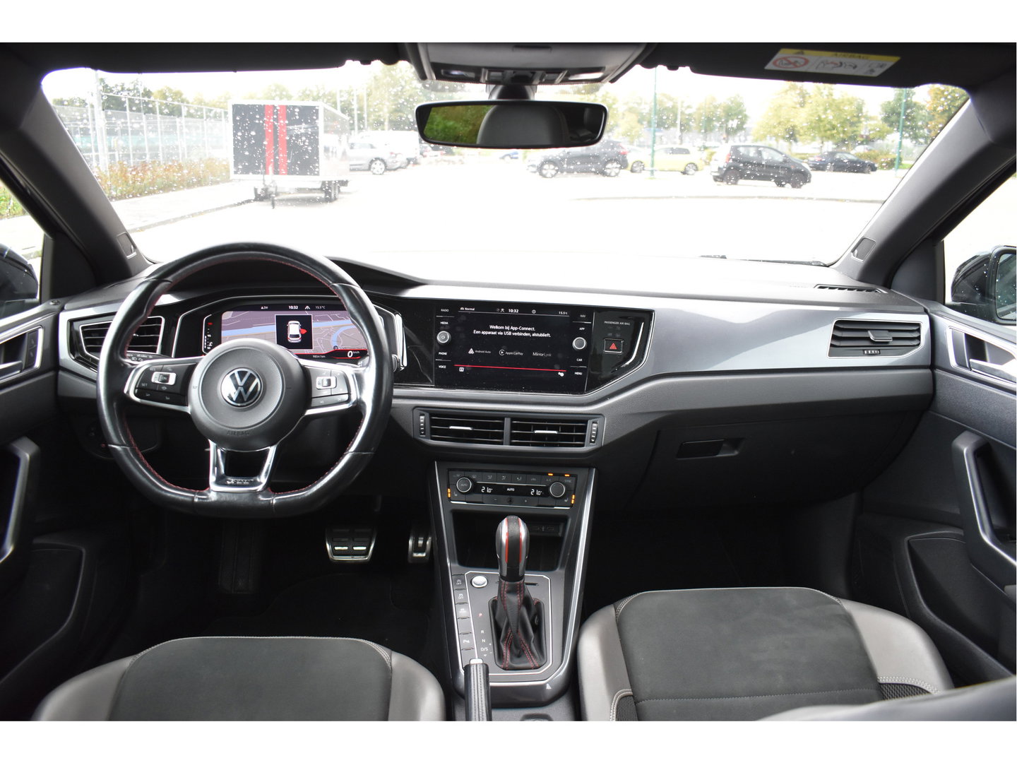 Volkswagen Polo 2.0 TSI GTI Executive 200 pk | Keyless | Pano | Camera | Carplay | DAB | Virtual cockpit | Full LED | LM 18" | Netjes