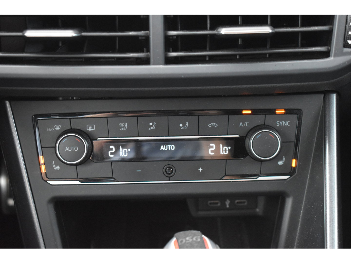 Volkswagen Polo 2.0 TSI GTI Executive 200 pk | Keyless | Pano | Camera | Carplay | DAB | Virtual cockpit | Full LED | LM 18" | Netjes