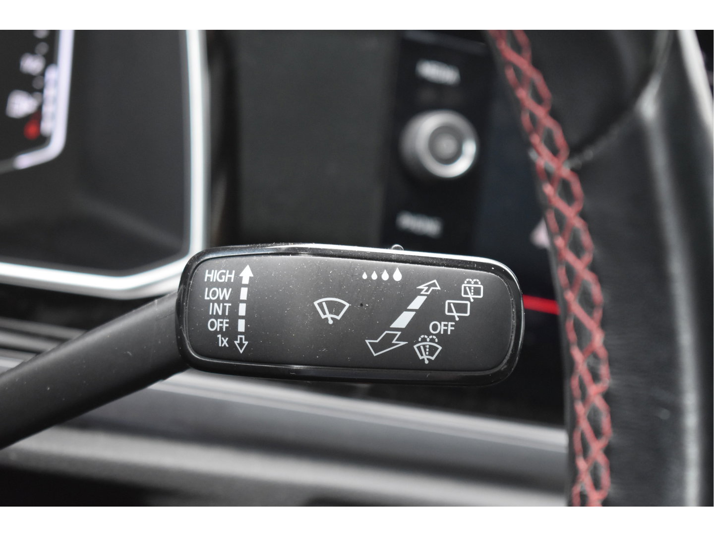 Volkswagen Polo 2.0 TSI GTI Executive 200 pk | Keyless | Pano | Camera | Carplay | DAB | Virtual cockpit | Full LED | LM 18" | Netjes