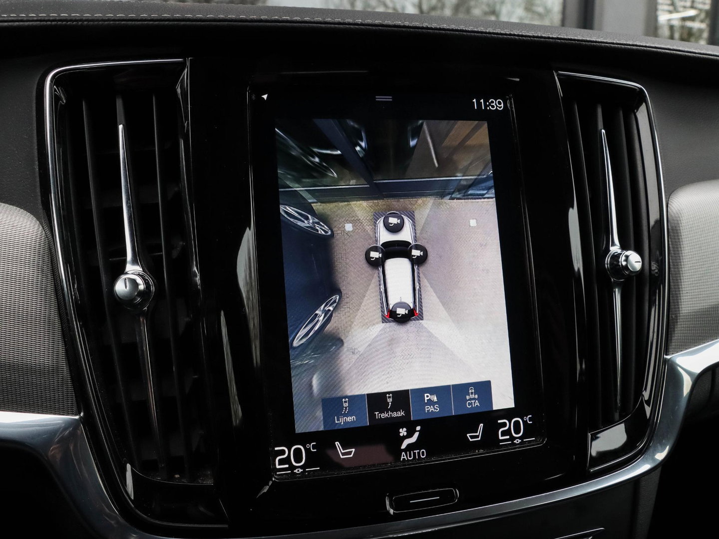 Volvo V90 2.0 D4 Inscription 360 Cam Harman Kardon Pilot Assist Trekhaak Dealeronderhouden