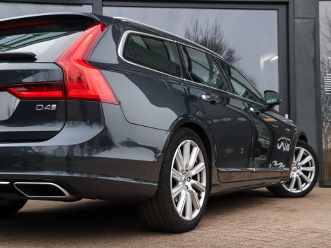 Volvo V90 2.0 D4 Inscription 360 Cam Harman Kardon Pilot Assist Trekhaak Dealeronderhouden