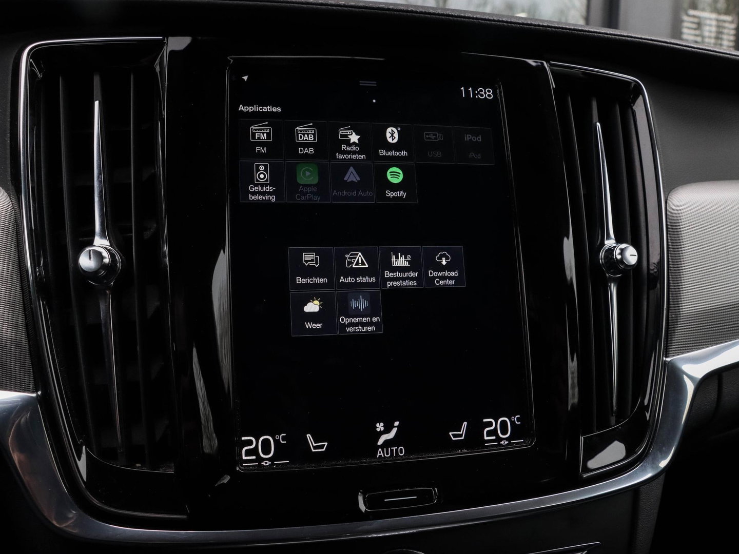 Volvo V90 2.0 D4 Inscription 360 Cam Harman Kardon Pilot Assist Trekhaak Dealeronderhouden