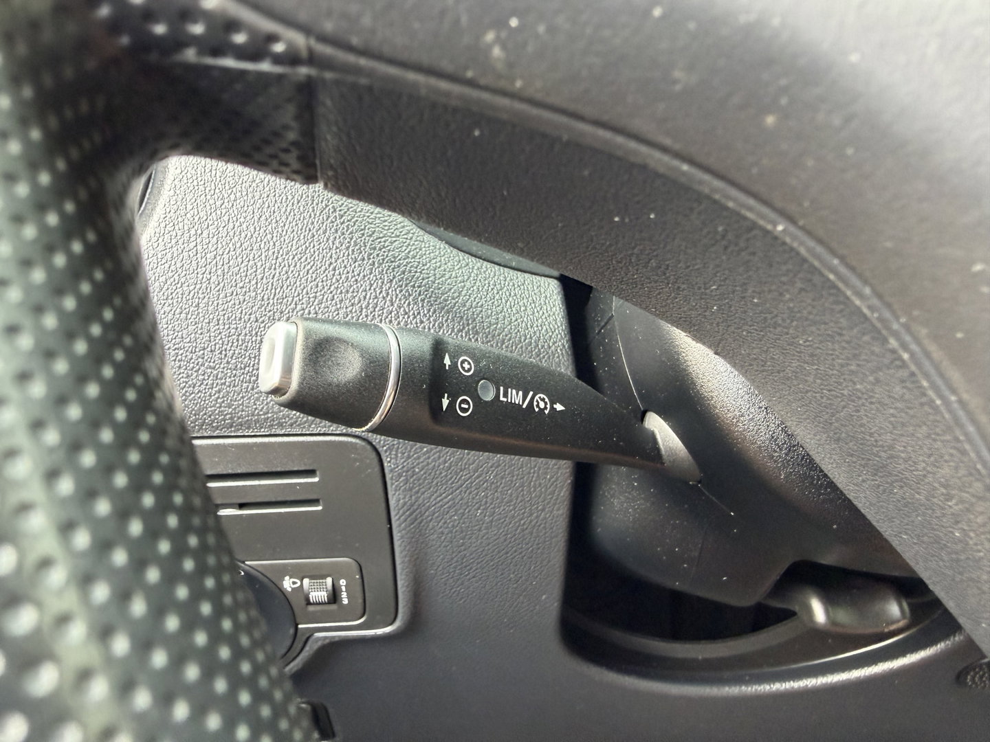 Mercedes-Benz Vito 110 CDI Lang L2H1 / euro 6 / bpm vrij / vaste prijs rijklaar € 16.950 ex btw / lease vanaf € 285 / airco / cruise control / navigatie / achterdeuren / comfort stoelen