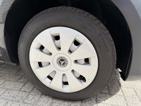 Mercedes-Benz Vito 110 CDI Lang L2H1 / euro 6 / bpm vrij / vaste prijs rijklaar € 16.950 ex btw / lease vanaf € 285 / airco / cruise control / navigatie / achterdeuren / comfort stoelen
