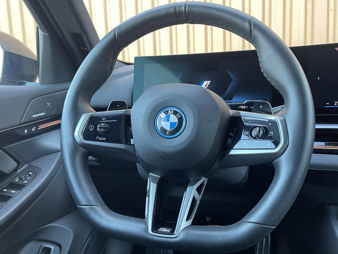 BMW 5 Serie Touring 530e M Sport Edition | Origineel Nederlands | Elektrische Trekhaak | Keyless Go & Entry | Harman & Kardon | Apple Carplay |