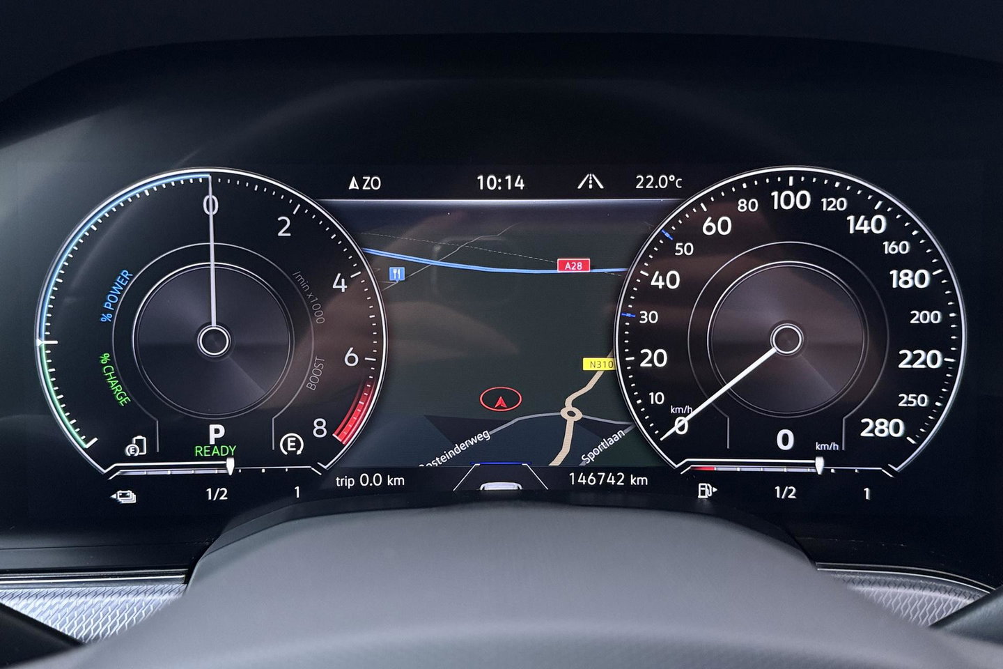 Volkswagen Touareg 3.0 TSi eHybrid 4MOTION R | Luchtvering | Panoramadak | Dynaudio | 360° Camera | Head-Up | Trekhaak | Massage | ACC