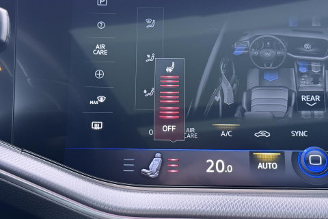 Volkswagen Touareg 3.0 TSi eHybrid 4MOTION R | Luchtvering | Panoramadak | Dynaudio | 360° Camera | Head-Up | Trekhaak | Massage | ACC