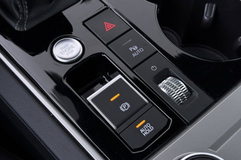 Volkswagen Touareg 3.0 TSi eHybrid 4MOTION R | Luchtvering | Panoramadak | Dynaudio | 360° Camera | Head-Up | Trekhaak | Massage | ACC