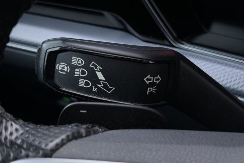 Volkswagen Touareg 3.0 TSi eHybrid 4MOTION R | Luchtvering | Panoramadak | Dynaudio | 360° Camera | Head-Up | Trekhaak | Massage | ACC