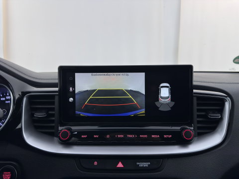 Kia Xceed 1.6 GDi PHEV DynamicPlusLine (Plug-In) {SoH-97%} (INCL-BTW ) Aut.*LEATHER-FABRIC | FULL-LED | KEYLESS | NAVI-FULLMAP | HEATED-SPORTSEATS | CAMERA | DAB | LANE-ASSIST | CRUISE | PRIVACY-GLASS | 16''ALU*