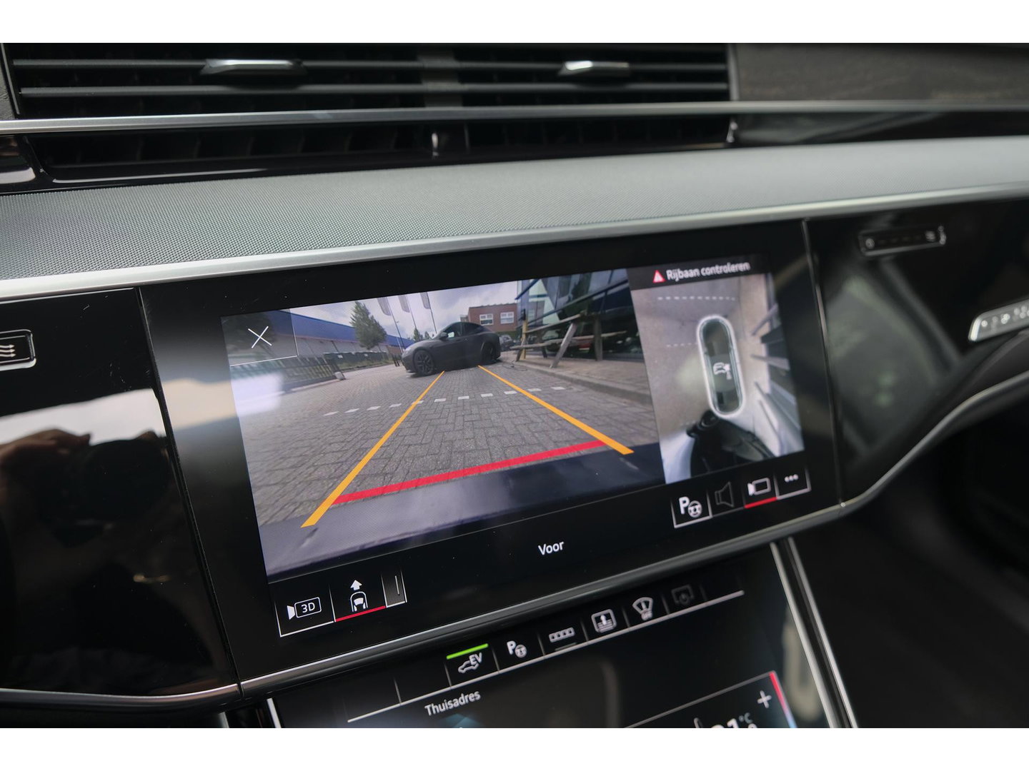 Audi A8 60 TFSIe 462pk S-Line Quattro Panoramdak *BTW* B&O *SOH 100%* 4-Wielsturing RS stoelen Luchtvering Massage Stoelkoeling