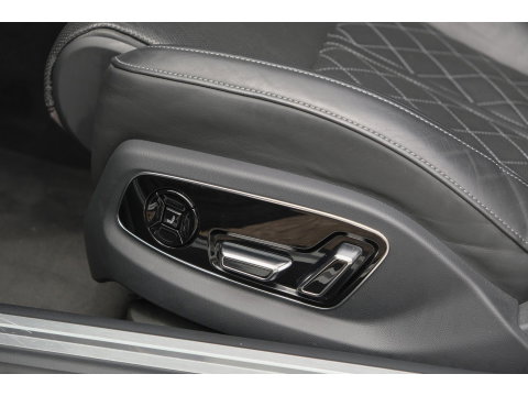 Audi A8 60 TFSIe 462pk S-Line Quattro Panoramdak *BTW* B&O *SOH 100%* 4-Wielsturing RS stoelen Luchtvering Massage Stoelkoeling