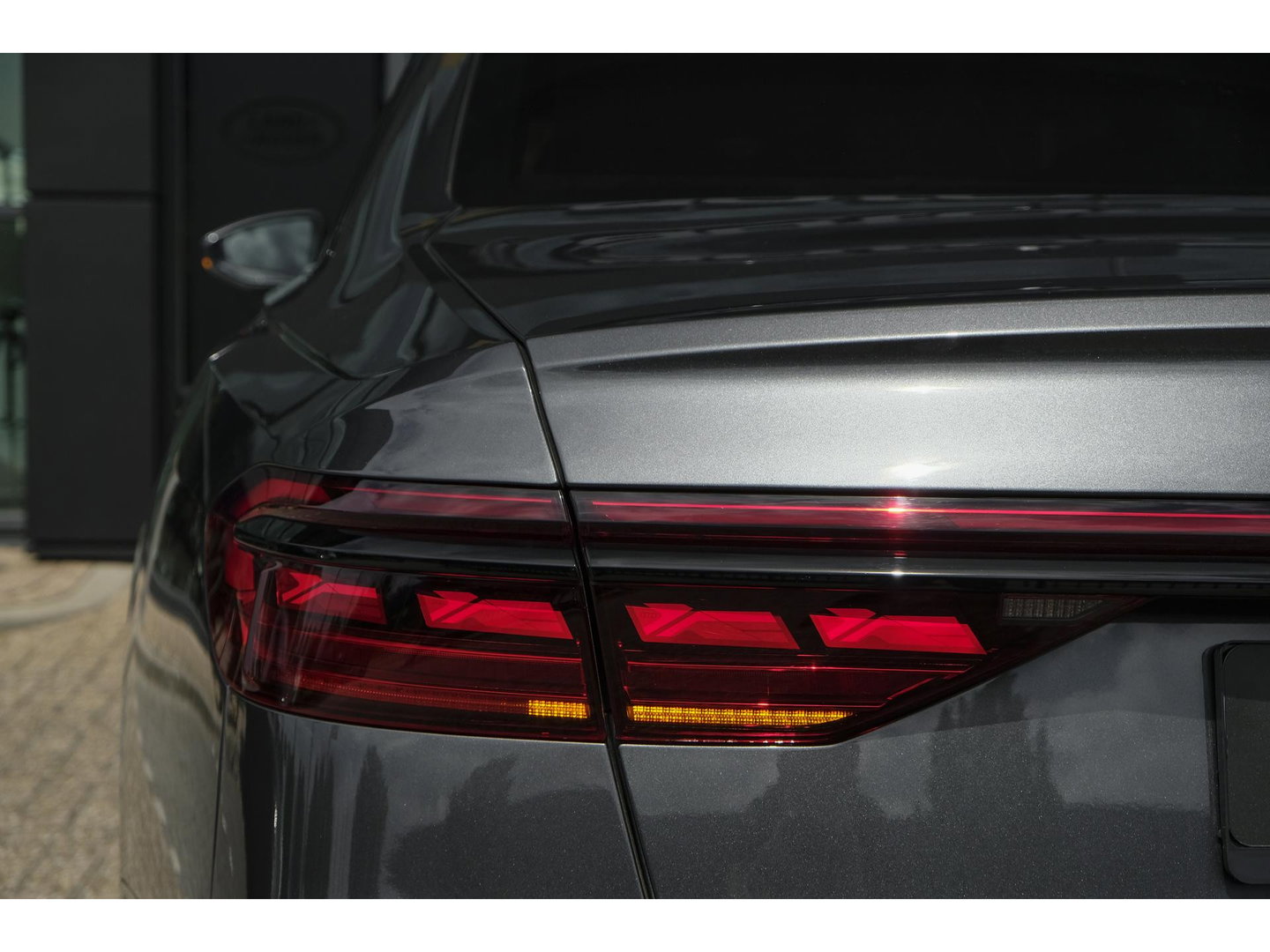 Audi A8 60 TFSIe 462pk S-Line Quattro Panoramdak *BTW* B&O *SOH 100%* 4-Wielsturing RS stoelen Luchtvering Massage Stoelkoeling