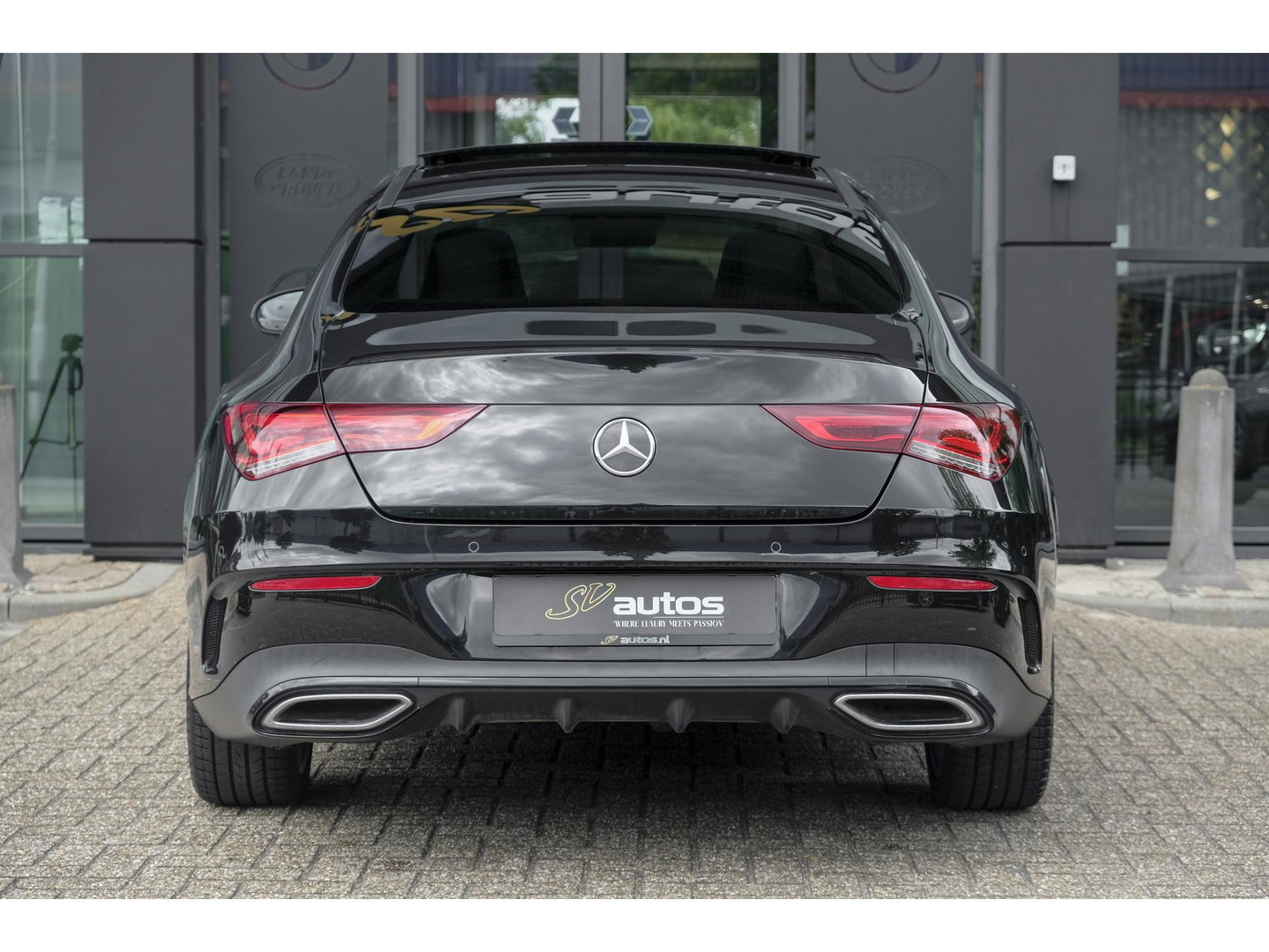 Mercedes-Benz CLA-Klasse CLA250 AMG 224pk Panoramadak Night pakket Widescreen Sfeerverlichting 19" LMV