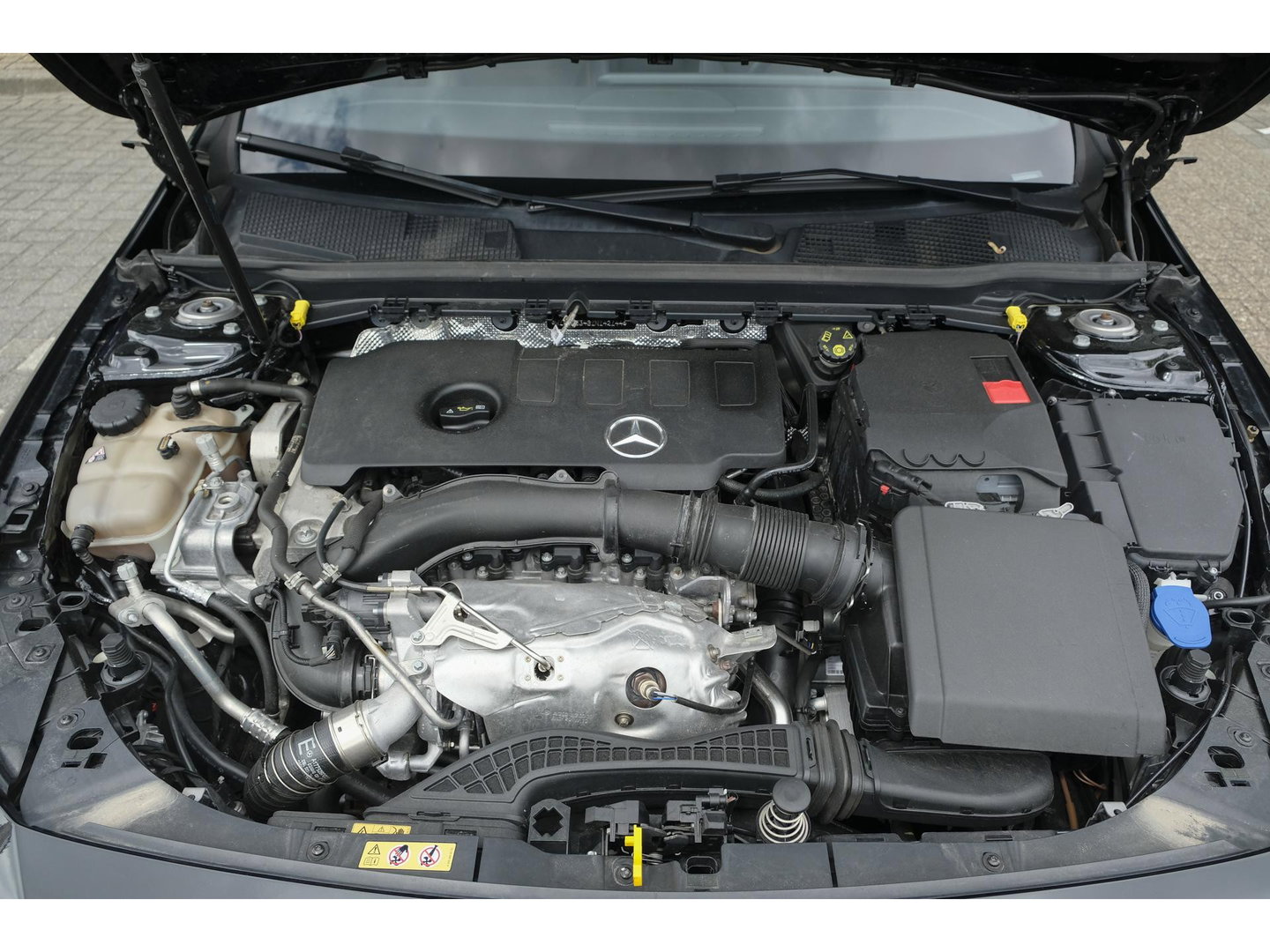 Mercedes-Benz CLA-Klasse CLA250 AMG 224pk Panoramadak Night pakket Widescreen Sfeerverlichting 19" LMV
