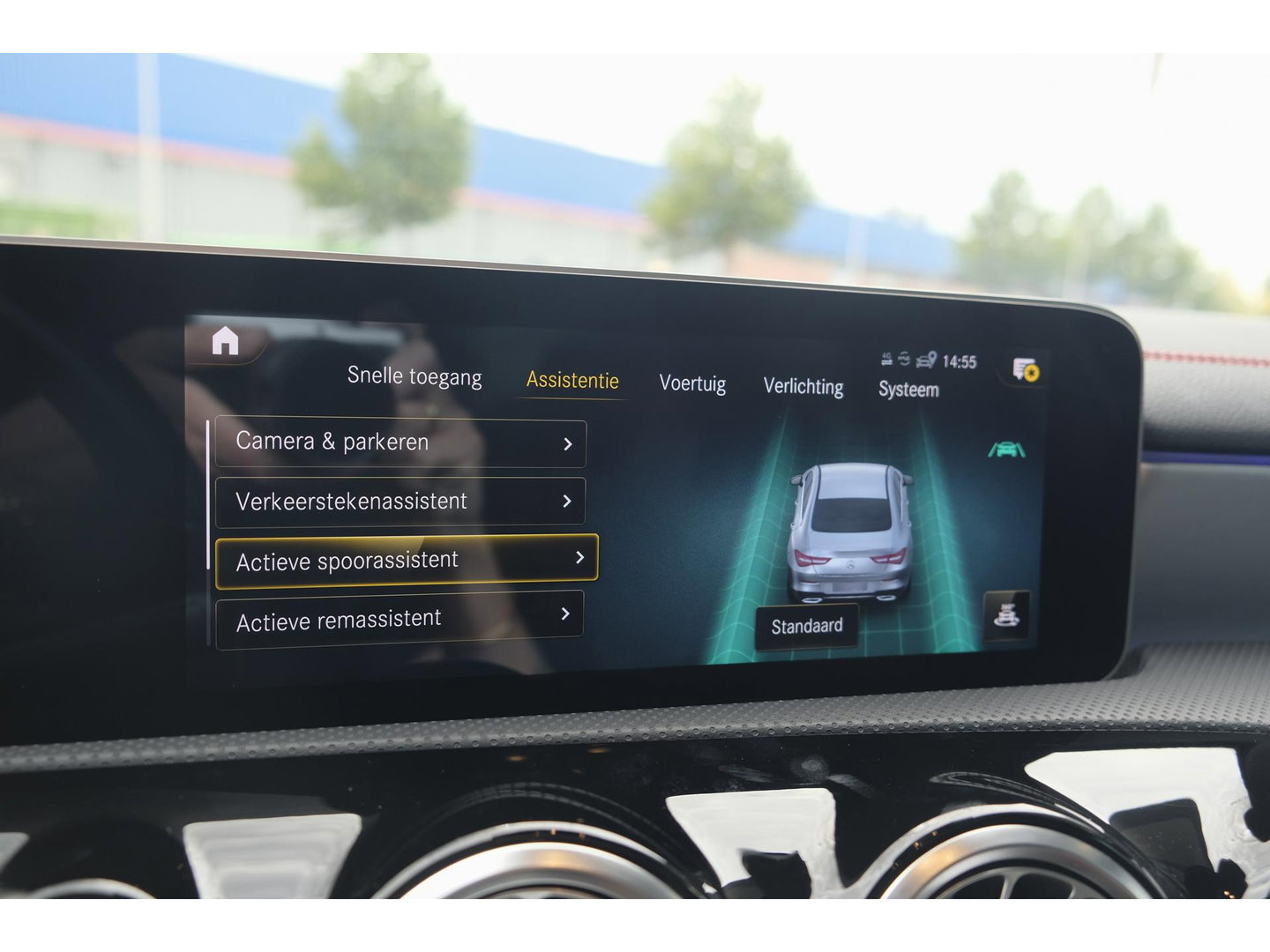 Mercedes-Benz CLA-Klasse CLA250 AMG 224pk Panoramadak Night pakket Widescreen Sfeerverlichting 19" LMV