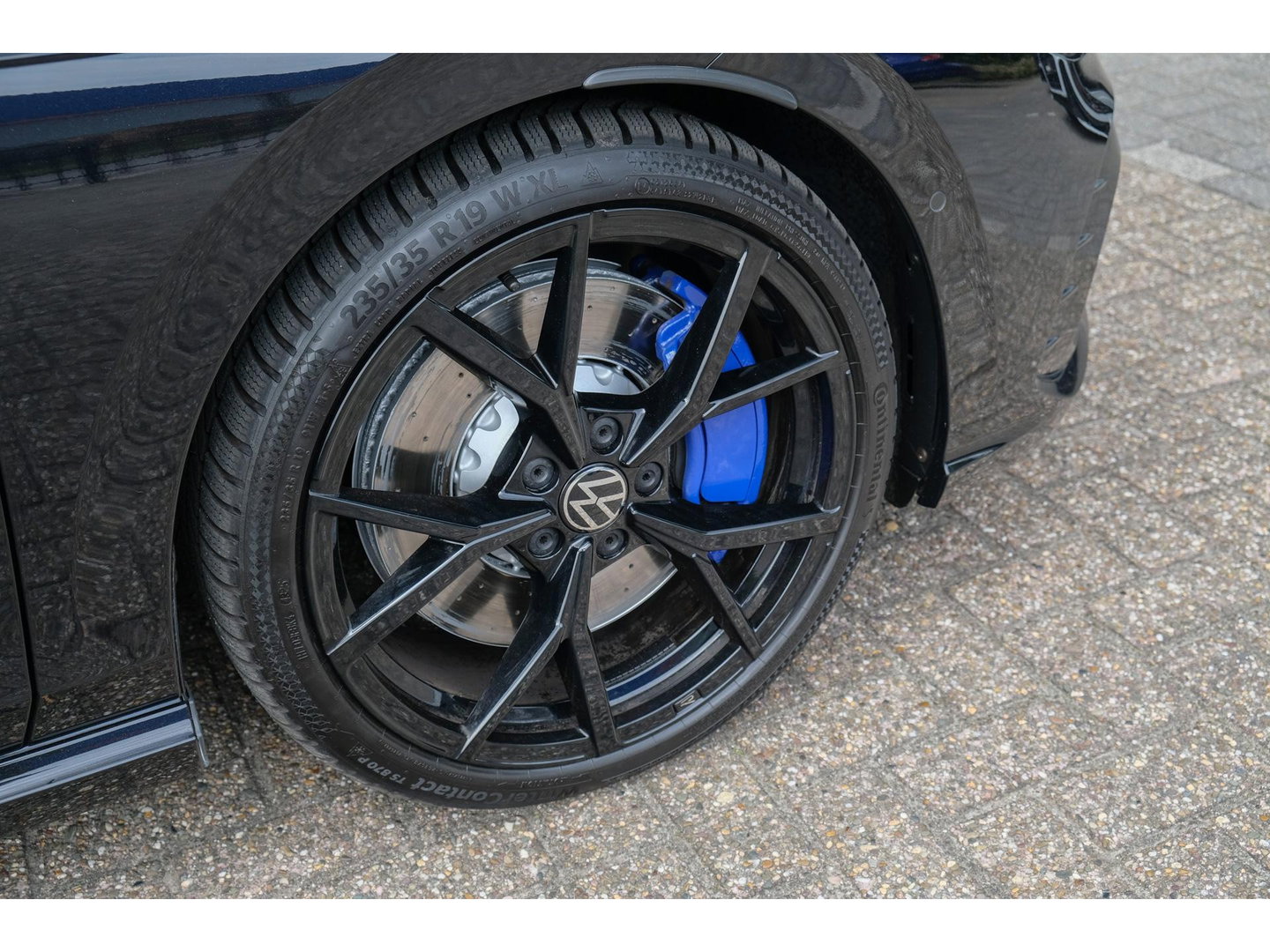 Volkswagen Golf R 2.0 TSI 320pk 8R 4Motion Performance Akrapovic Panoramadak Black edition IQ light DCC Camera