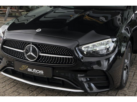 Mercedes-Benz E-Klasse E300e AMG 320pk Panoramadak Burmester Widescreen Leder NLauto 1e Eigenaar!
