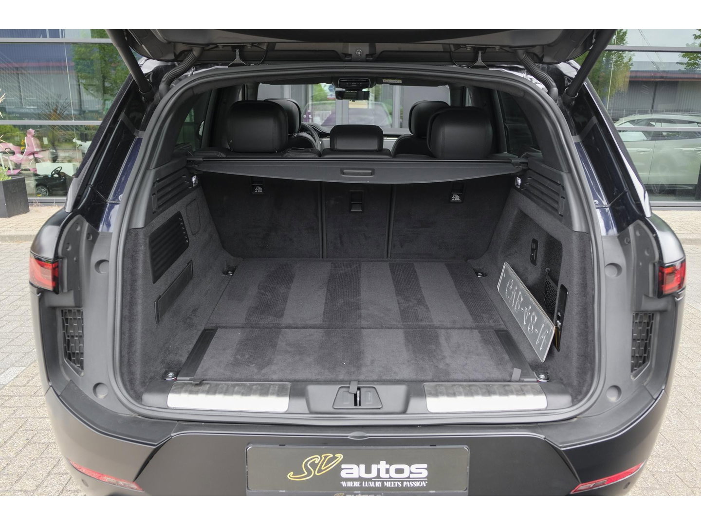Land Rover Range Rover Sport D350 350pk Autobiography Panoramadak Massage Stoelkoeling Meridian 3d Trekhaak 23" LMV
