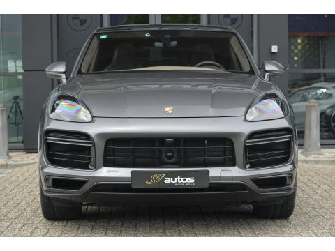 Porsche Cayenne Coupé 4.0 V8 Turbo S 680pk E-Hybrid Panoramadak 4-wielsturing *SOH 94%* Trekhaak PDCC BOMVOL 1e Eigenaar NLauto 22" LMV