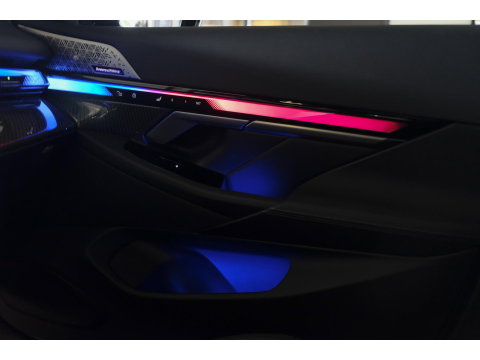 BMW M5 Touring V8 727pk Hybrid Panoramadak Keramisch Full carbon pack *BTW* NLauto VOL VOL VOL!!!